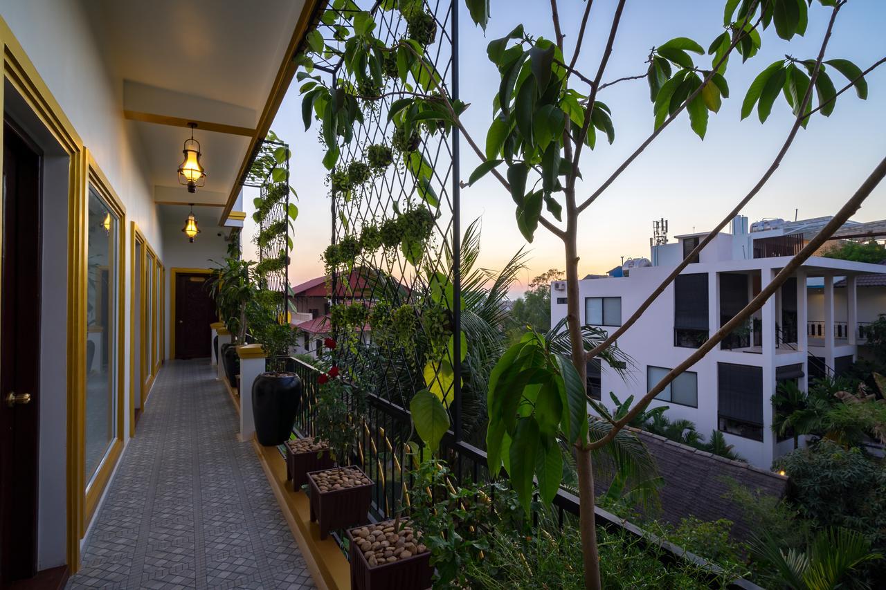 Beyond Yangon Inn Sziemreap Kültér fotó
