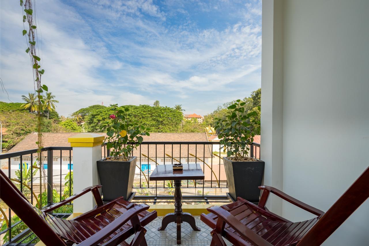 Beyond Yangon Inn Sziemreap Kültér fotó