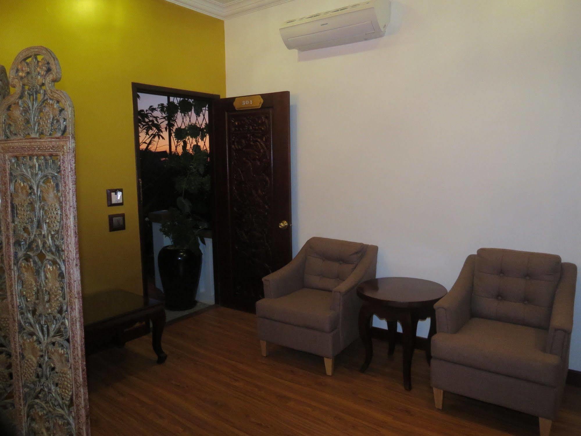 Beyond Yangon Inn Sziemreap Kültér fotó